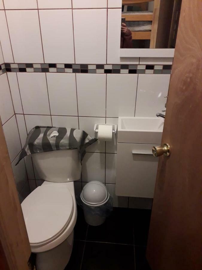 Hostal Girasoles, Empresas,Facturas Chillán Dış mekan fotoğraf